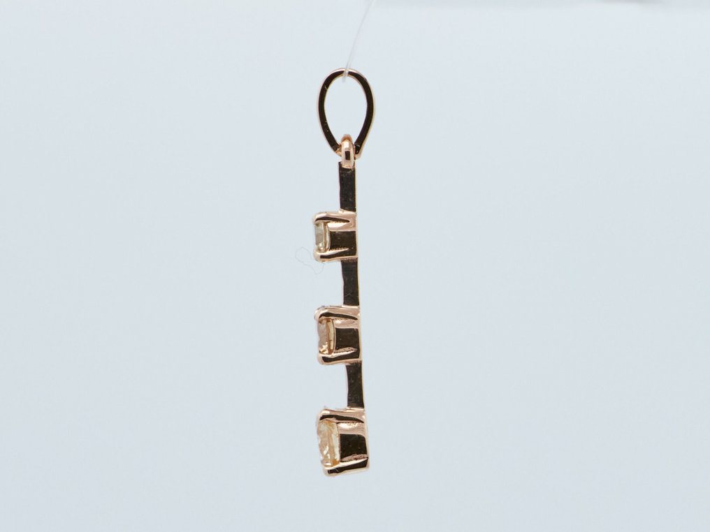 Nincs minimálár - Függő - 14 kt. Sárga arany - 0.45ct. tw. Gyémánt (Természetes színű) #4.3