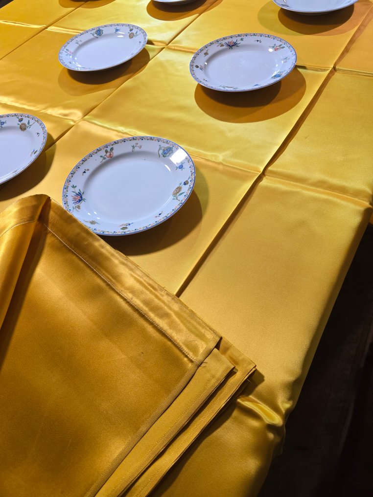 Tablecloth (2) - 450 cm - 140 cm #2.1