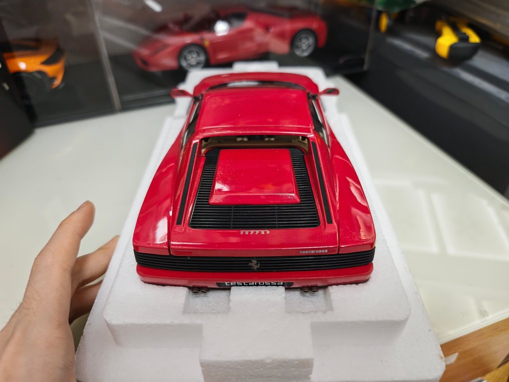 Kyosho 1:18 - Model samochodu - Ferrari testarossa #3.2