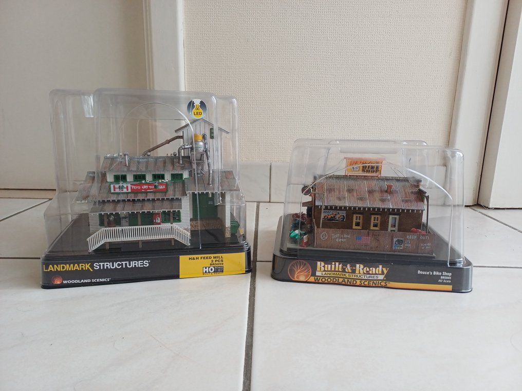 Woodland Scenics H0 - Modelltog bygninger (2) #3.2