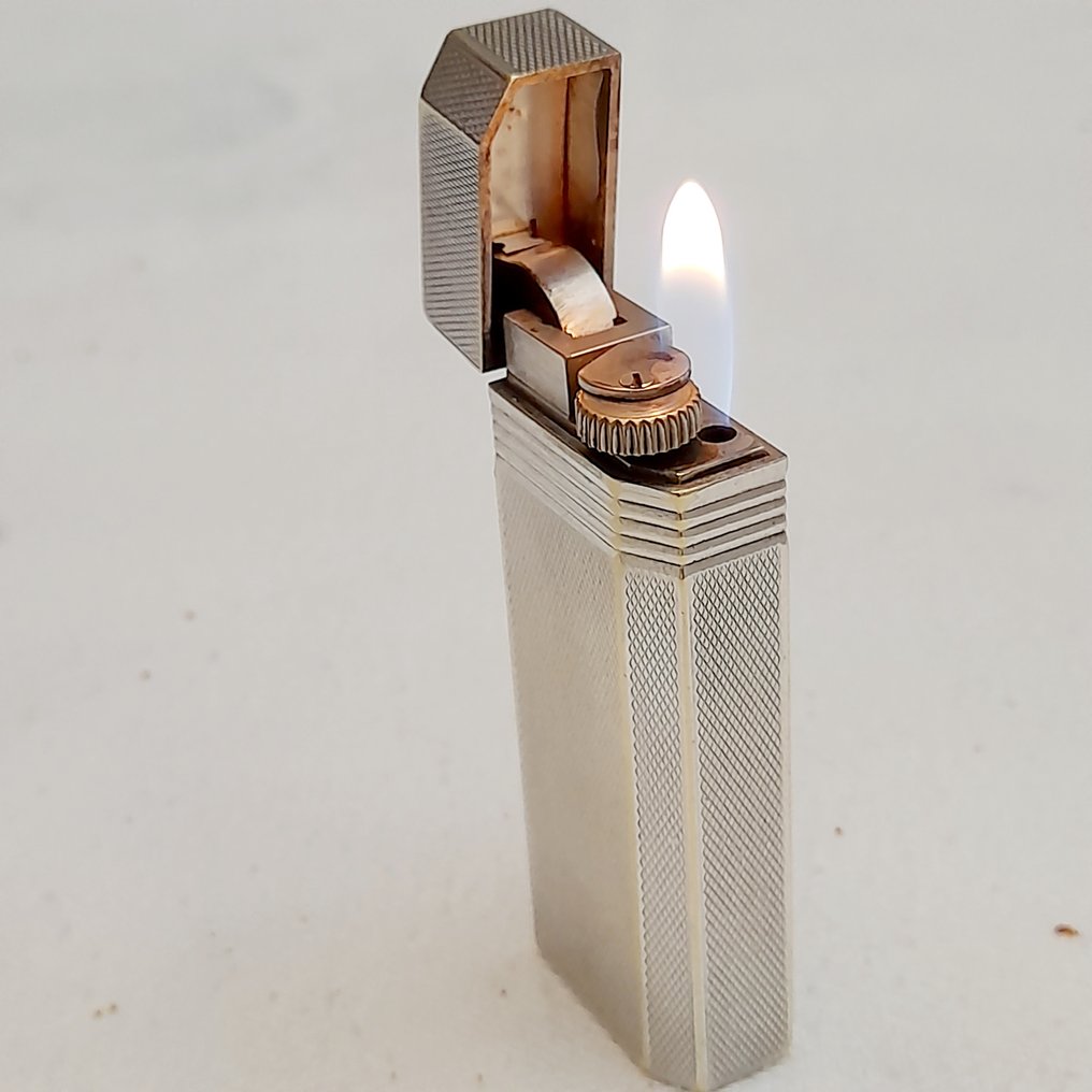 Cartier - Pentagon - No reserve price - Lighter - Silverplate #1.0