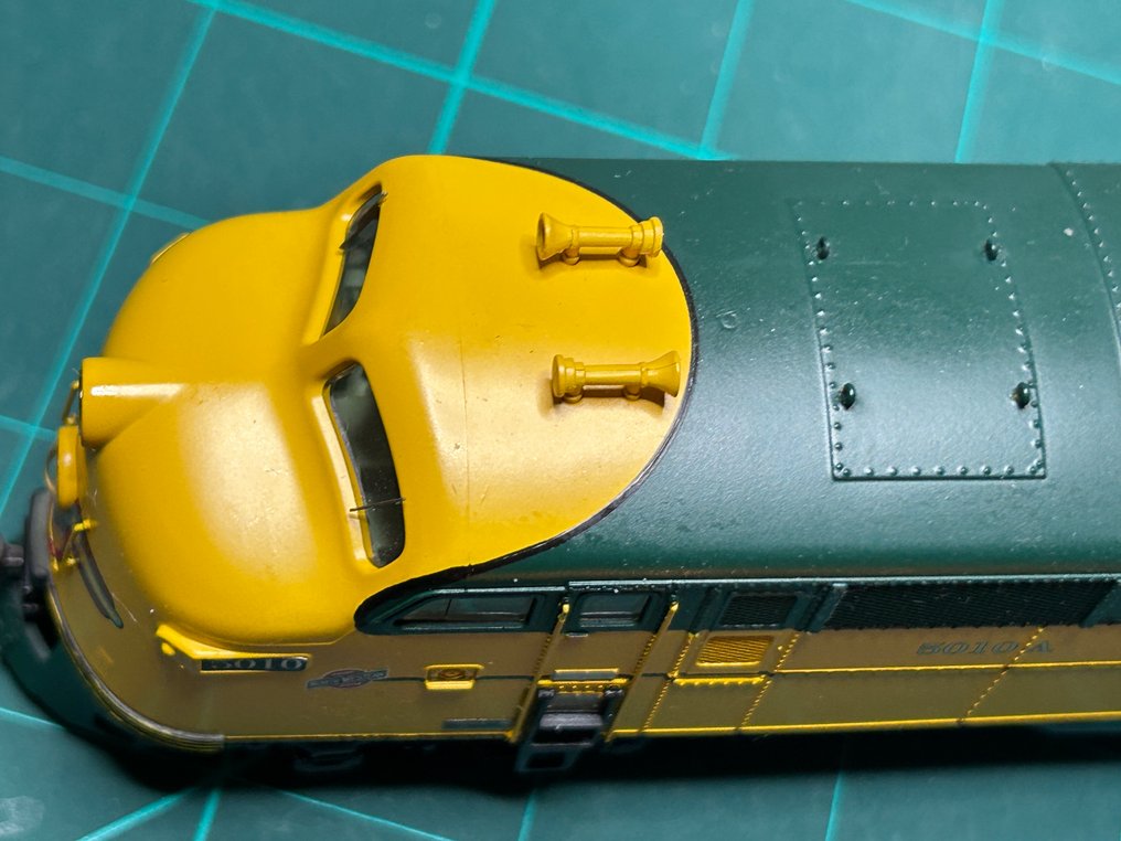 Broadway limited H0轨 - 618 - 柴油电力机车 (1) - EMD 7A - CNW #4.3