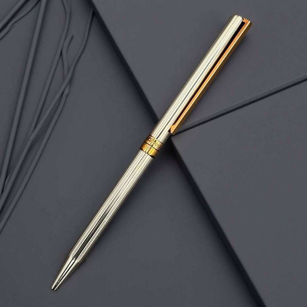 S.T. Dupont - Classique - Ingen mindstepris - Pen #1.0