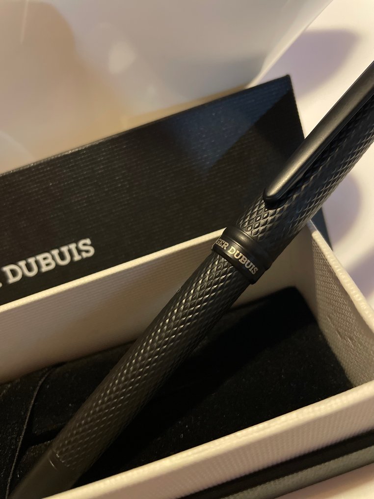 Branded merchandise collection - Penna roller - Roger Dubuis #3.2