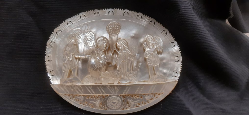 Krybbespilsscene - Perlemor #1.0