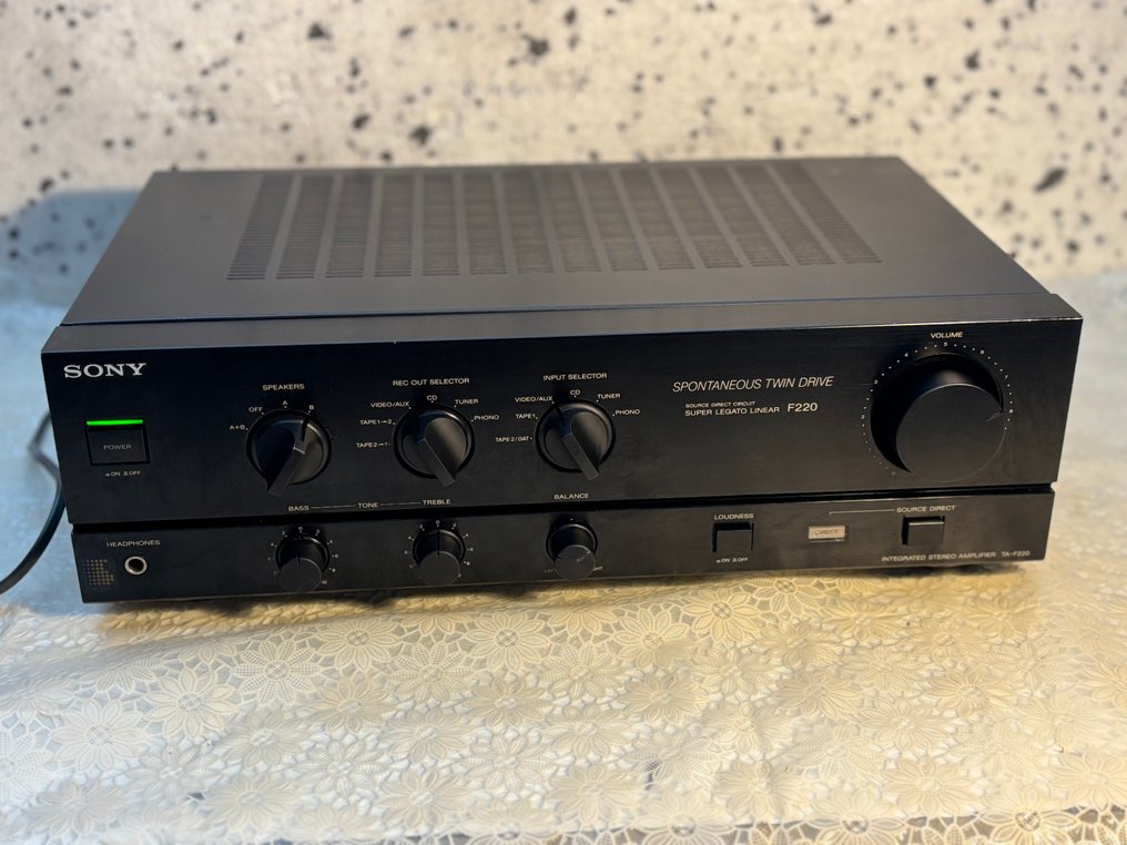 Sony - TA-F220A Faststoff integrert forsterker #3.2