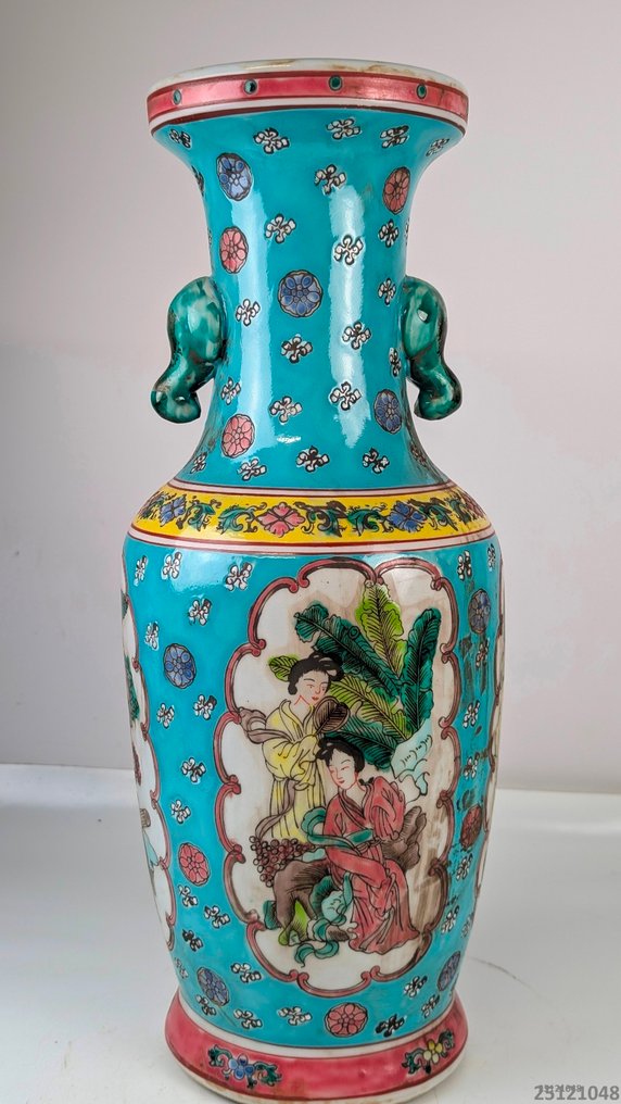 花瓶 - 瓷器 - 中國 - 手工制作  (沒有保留價) #1.0