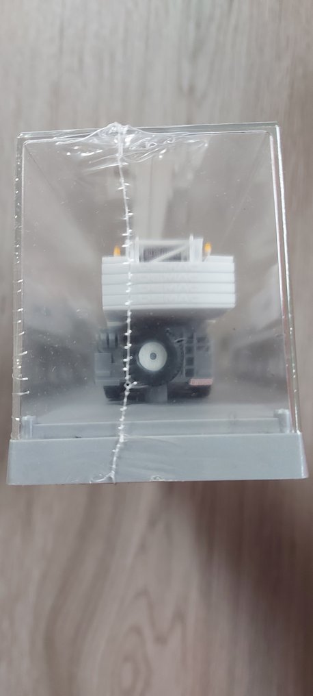 Kibri H0 - 15754 - Model train building kits (1) - Ready-made model "DEMAG Telekopkran AC 665" #2.1