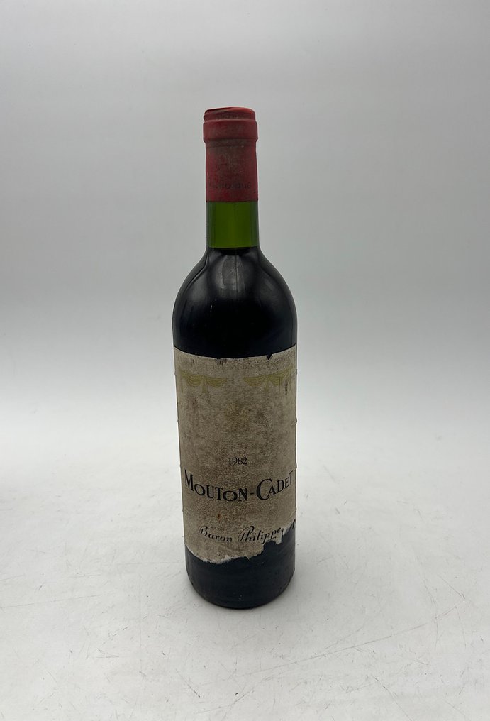 1981 x 4 Château de Lisse & 1982 Mouton Cadet - Bordeaux - 5 Flasker (0,75 L) #2.1
