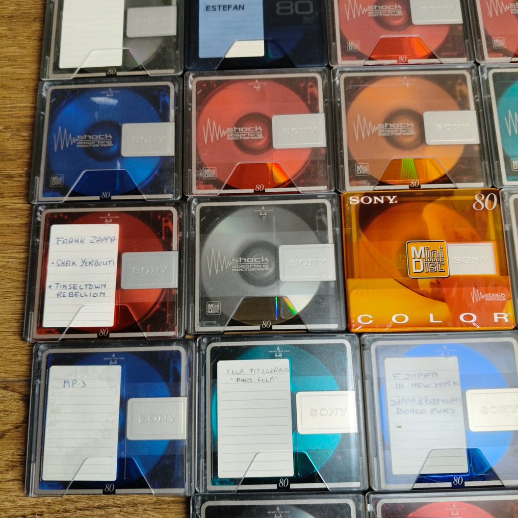 Sony 80分钟 - 配有防尘套 - 1个全新 迷你光盘 物品件数: 18 #4.3