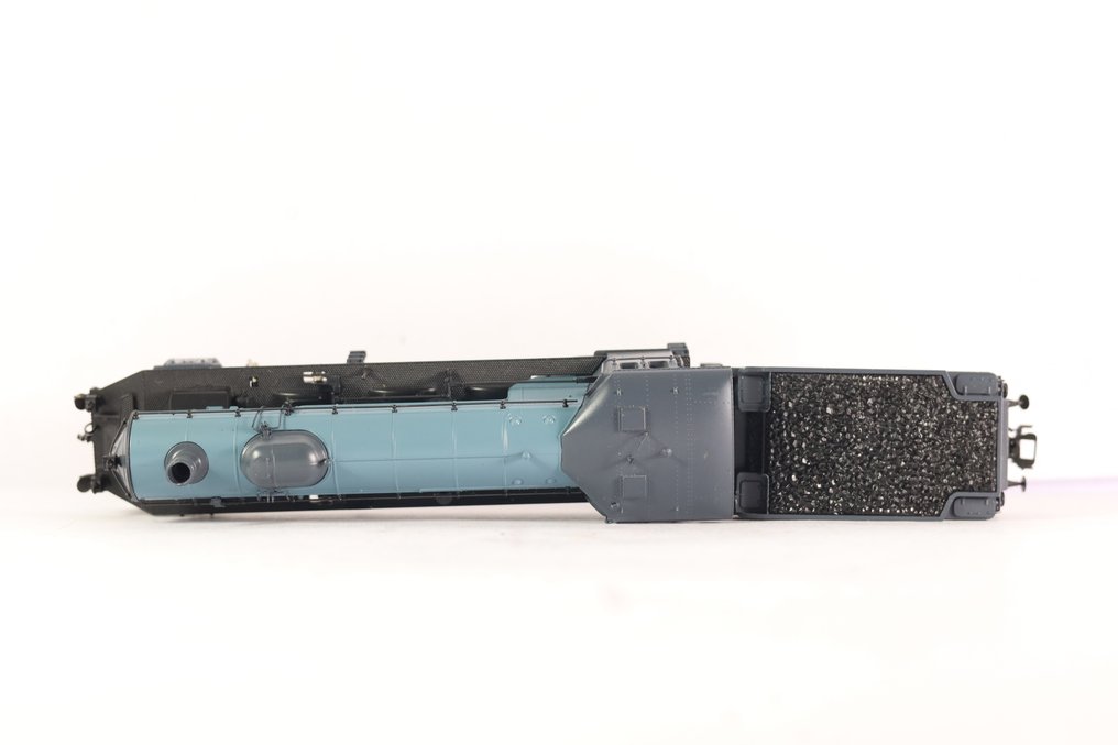 Märklin H0 - 3511 - 連煤水車的蒸汽火車 (1) - Klasse C - DB #3.2