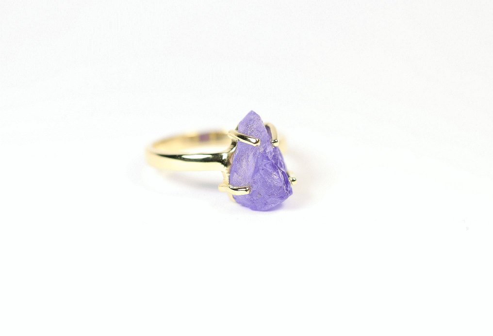 Tanzanite Ring / raw / new- 3.4 g - (1) #1.0