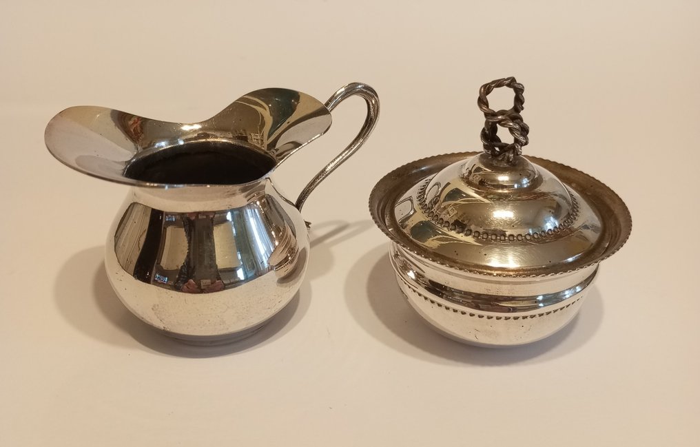 Jug (2) - .800 silver - Small pitcher and sugar bowl #1.0