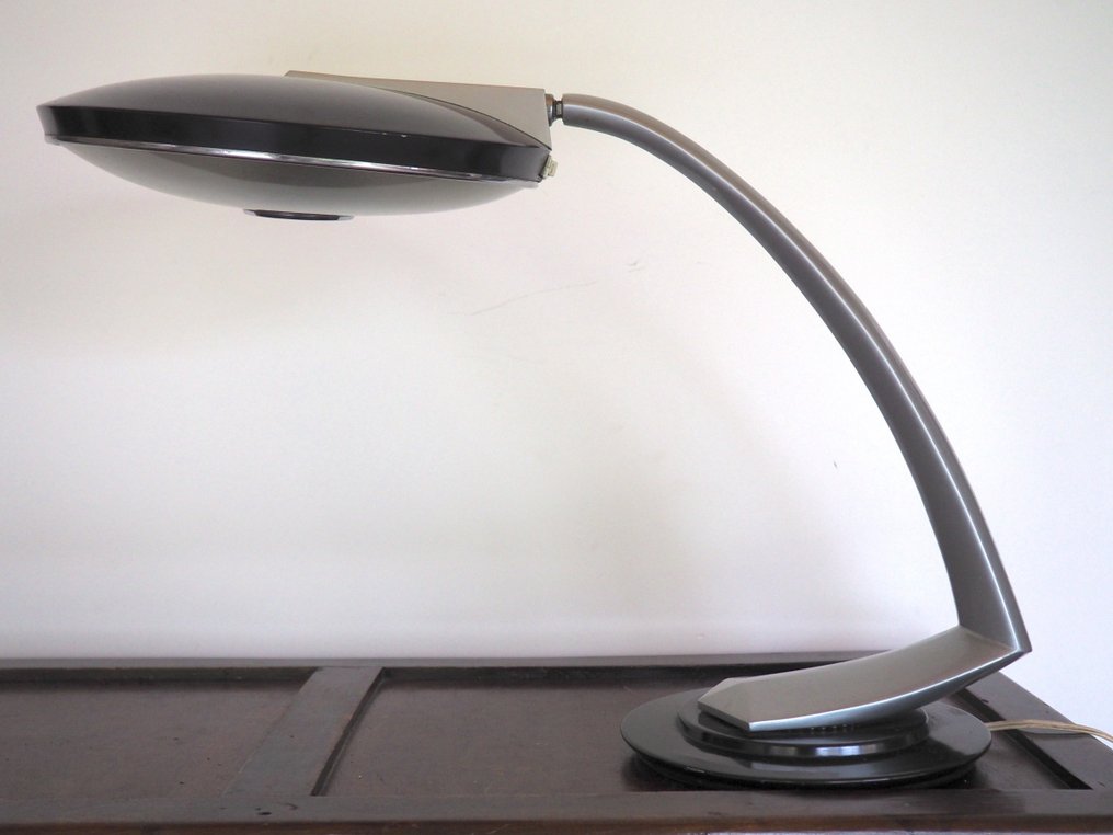 Fase - Luis Perez de la Oliva - Table lamp - Boomerang 2000 - Steel #1.0