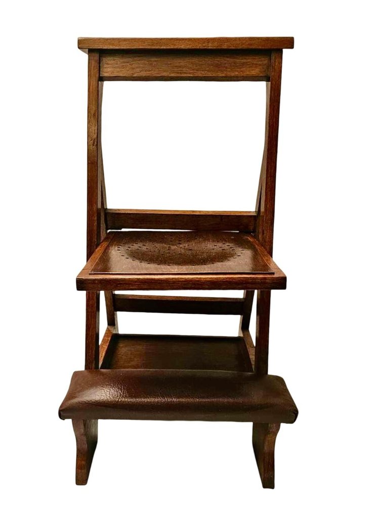 Cadeira - Antiga Prie Dieu Gótica em Design Autêntico - Madeira #1.0