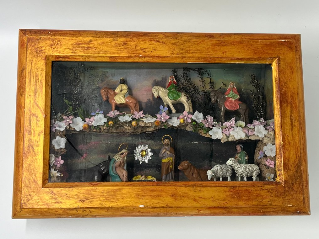 Krybbespilsscene - Fajance, Træ, Tekstil #3.2