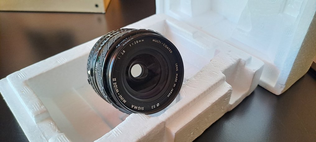 Nikon FM2 + Series E 1,8/50mm + Nikkor 4/100mm + Sigma 28mm + 8/500 + acc. | Single lens reflex camera (SLR) #3.2