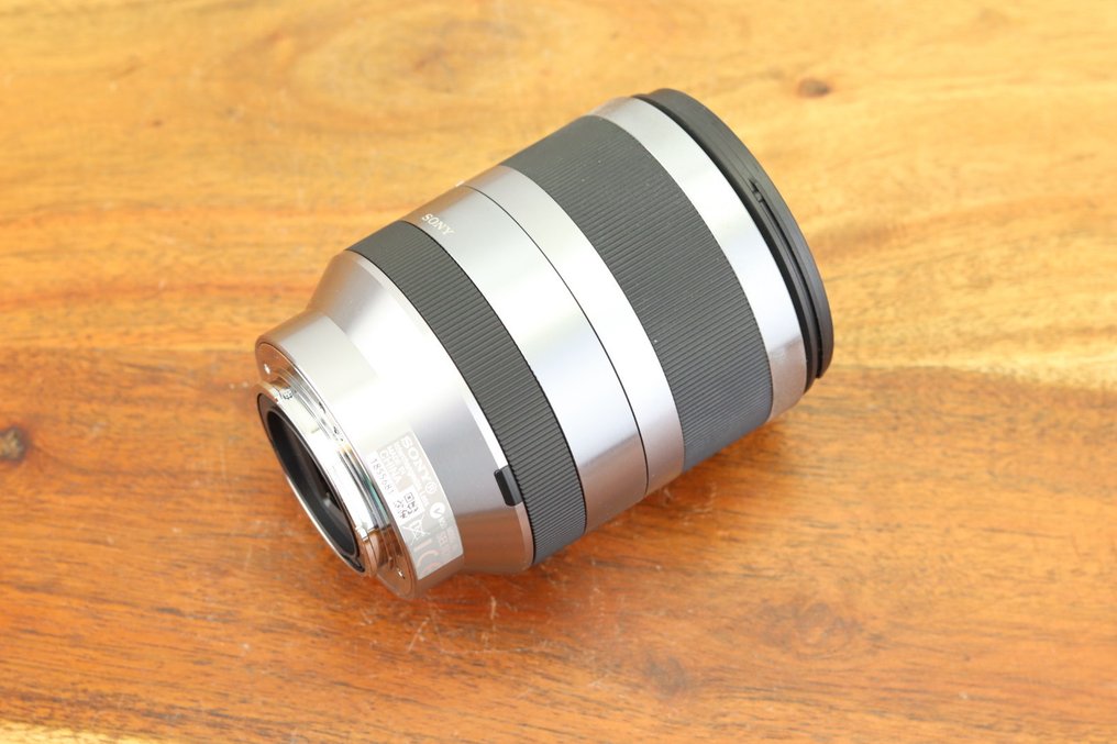 Sony Sony E 18-200mm f/3.5-6.3 OSS Zoomlens #2.1