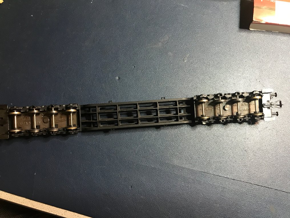 Fleischmann H0 - 1494 G - Model train freight carriage (1) - With original packaging; chassis with mounted load part 'Brown Boveri'; used. - DB #3.2