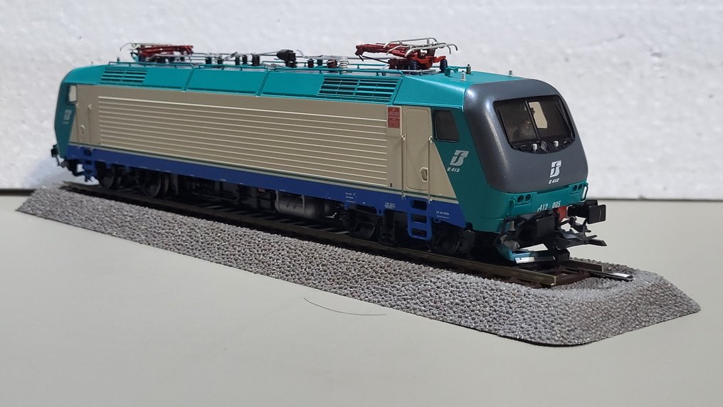 Roco H0 - 43826.1 - Machetă tren (1) - Locomotivă electrică FS E.412 scala H0, cutie Roco originală. Lateral cu marcaj FS E 412 005. - FS #1.0