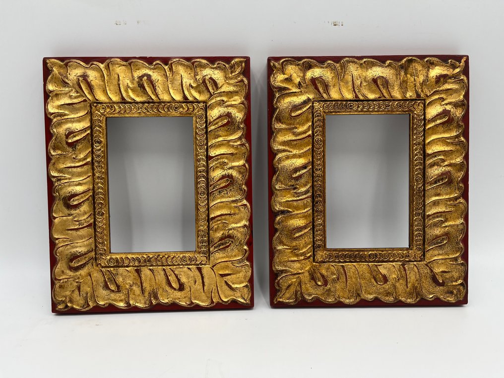 Frame (2)  - Wood - Pair of red gold frames. #2.1