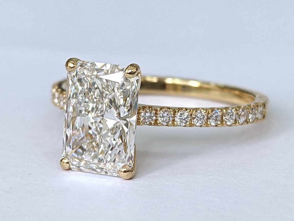 Ei pohjahintaa - Sormus - 18 kt. Keltakulta -  2.24ct. tw. Timantti (Laboratoriossa kasvatettu) - Timantti - E VVS2 #3.2