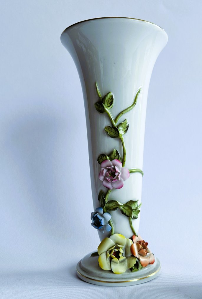 Herend - Βάζο (2) -  Πολύ σπάνιο βάζο από πορσελάνη Herend με εφαρμοσμένη (τρισδιάστατη) διακόσμηση λουλουδιών  - Πορσελάνη #3.2