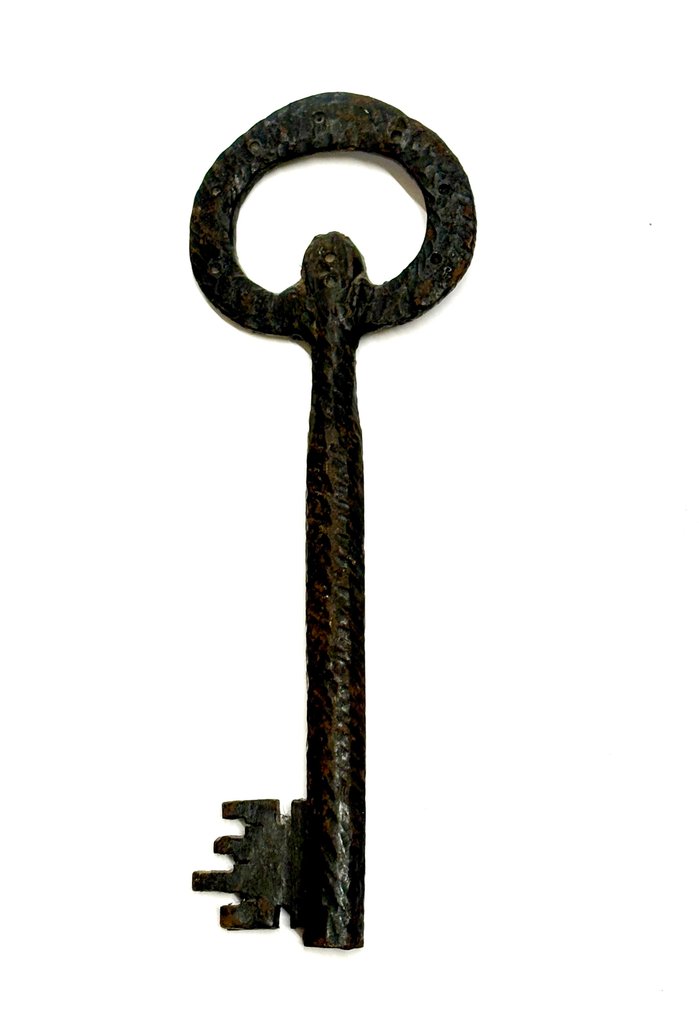 Κλειδί  - 23,5 εκ. βάρος 410 γρ. #1.0
