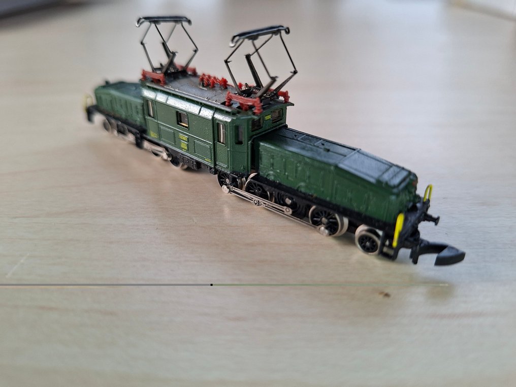Märklin Z - 8856 - Electric locomotive (1) - Digital/analog, Krokodil of the SBB #4.3
