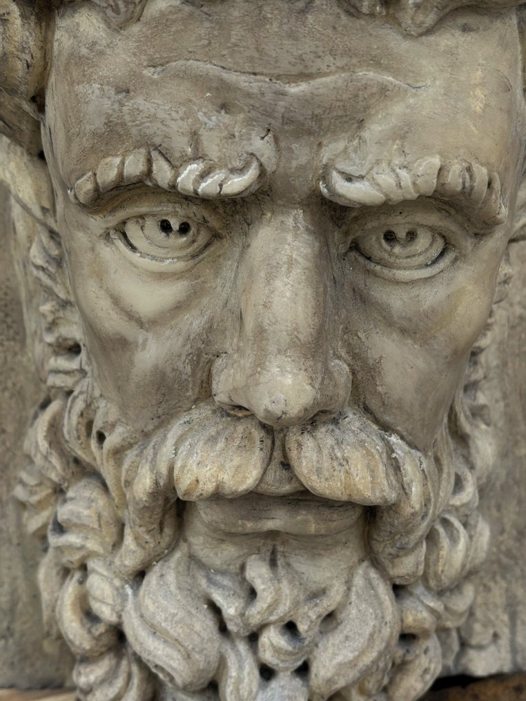  Architectural ornament - 20th century - Shelf with a bearded head  #2.1