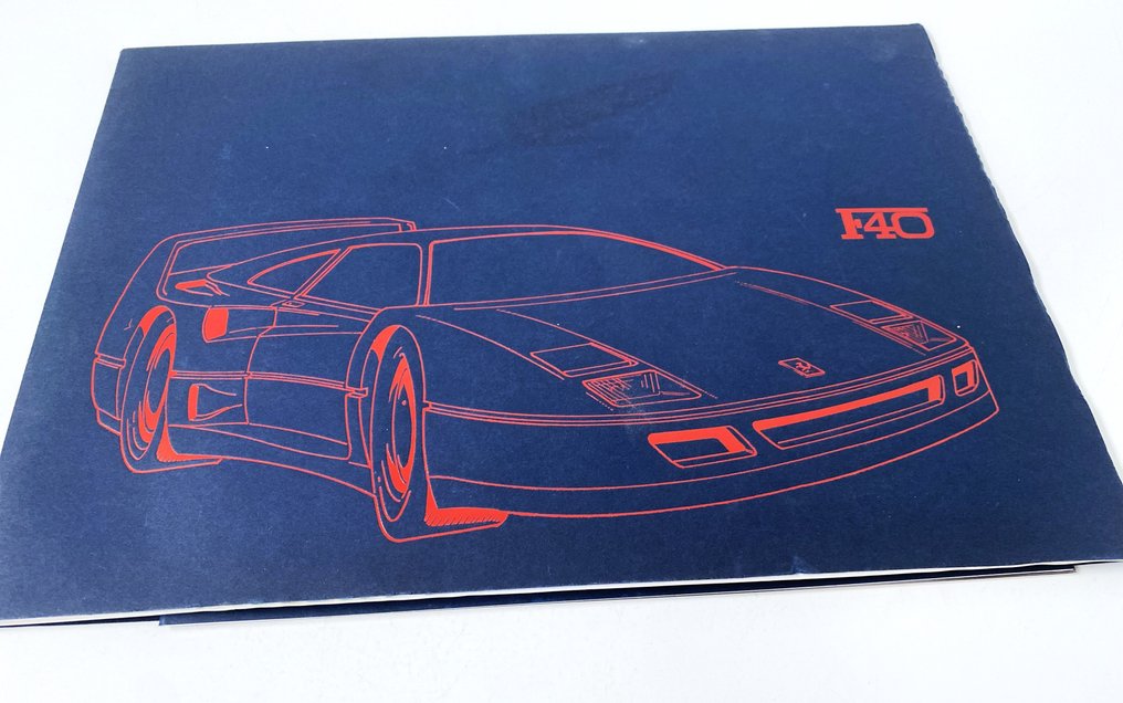 Ferrari F40 brochure - + omslagmap Kroymans #2.1