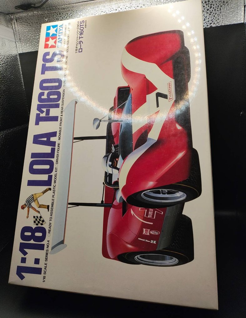 Tamiya 1:18 - Modelsæt (10004) - Rola T-160TS “Challenger Series No. 4” Display Model #1.0