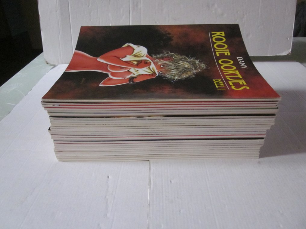 Rooie Oortjes 1 t/m 28 - opeenvolgende reeks SC - 28 Album - Første udgave/genoptryk #3.2