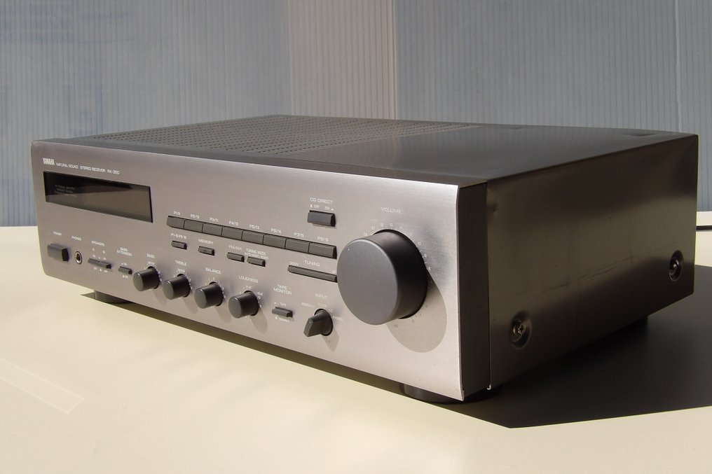 Yamaha - RX-350 Fabricat în Japonia. THD: 0,04%, sunet natural Amplificator integrat în stare solidă #1.0