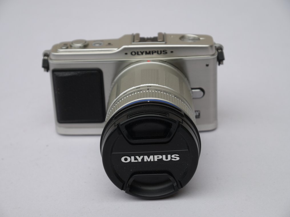 Olympus Pen E P1 mit M.Zuiko Digital 40-150mm Digital camera #1.0