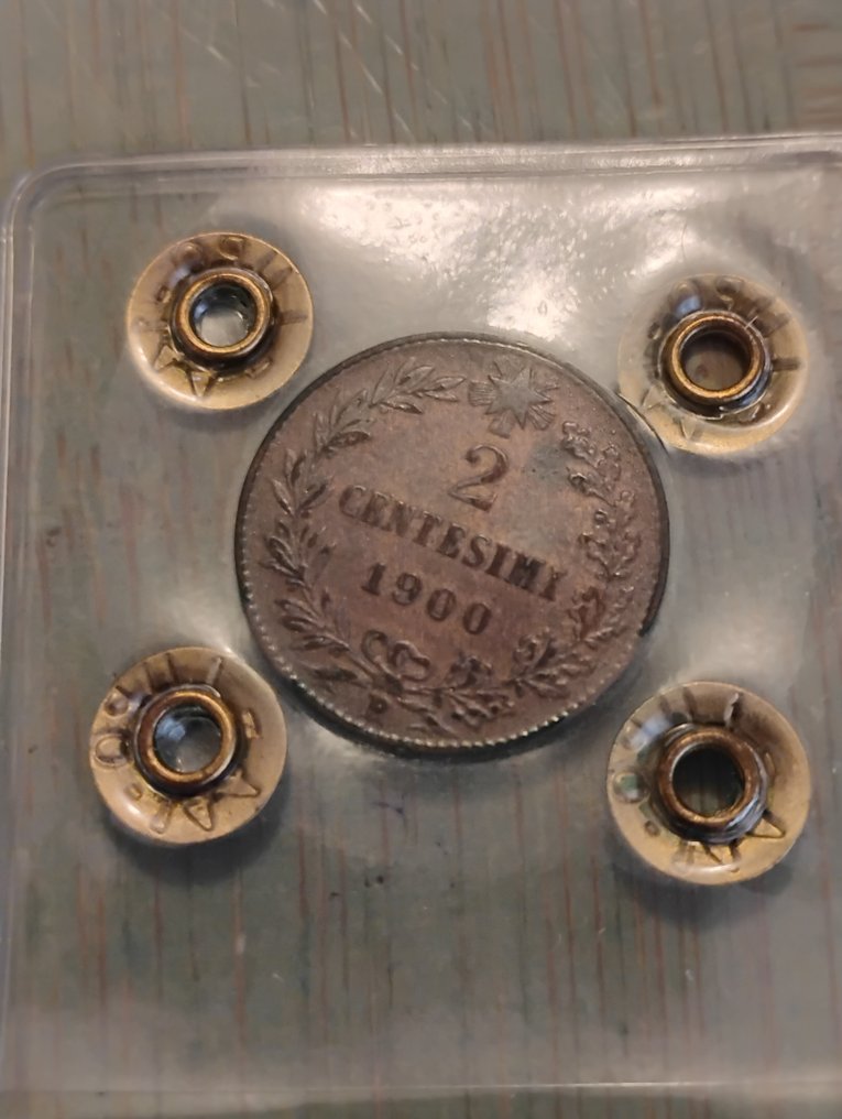 Ιταλία, Βασίλειο Umberto I. 2 Centesimi 1900 - senza punto dopo sigla (χωρίς τιμή ασφαλείας) #3.2