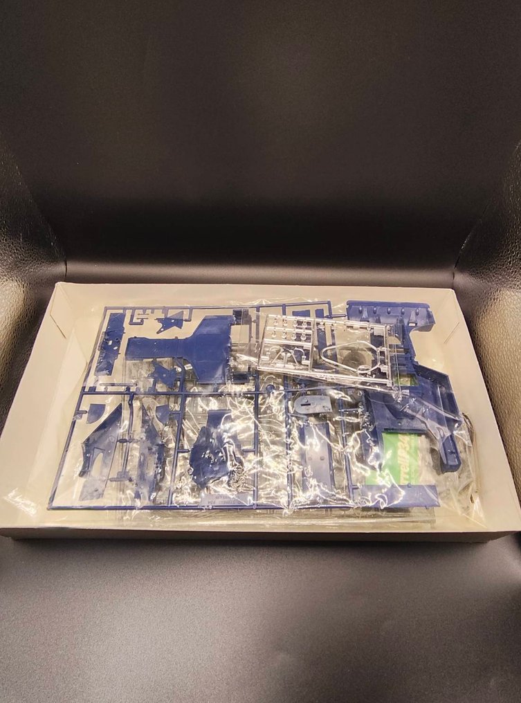 Tamiya 1:20 - Κιτ μοντελισμού (20001) - Tyrell P34 Six-Wheeler “Grand Prix Collection No.1” Motorized Kit #3.2