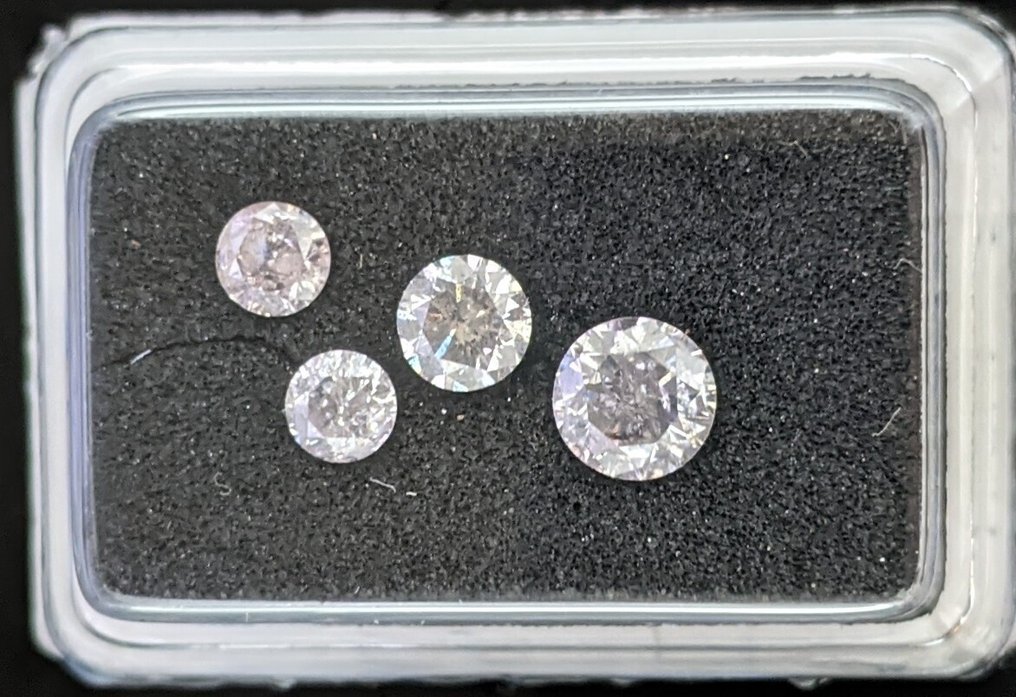 Zonder minimumprijs - 4 pcs Diamant (Natuurlijk gekleurd) - 1.00 ct - Rond - Light Roze - SI1, SI2, SI3, P1 - Gemmological Centre Israel (G.C.I.) #1.0