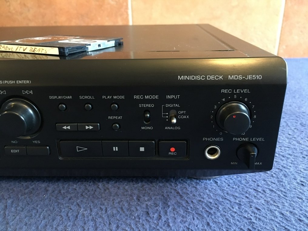 Sony - MDS-JE510 Minidisc deck #1.0