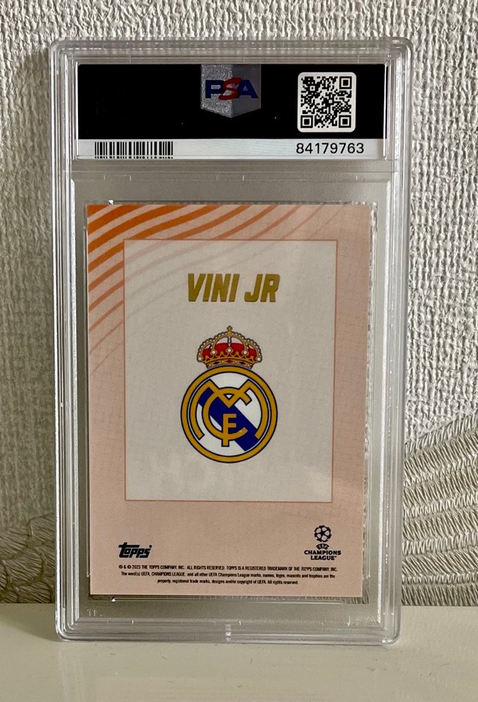 2022/23 Topps Gold x D/L Vini Jr. Autograph /5 POP 1 - PSA 9 - 1 Graded card #1.0