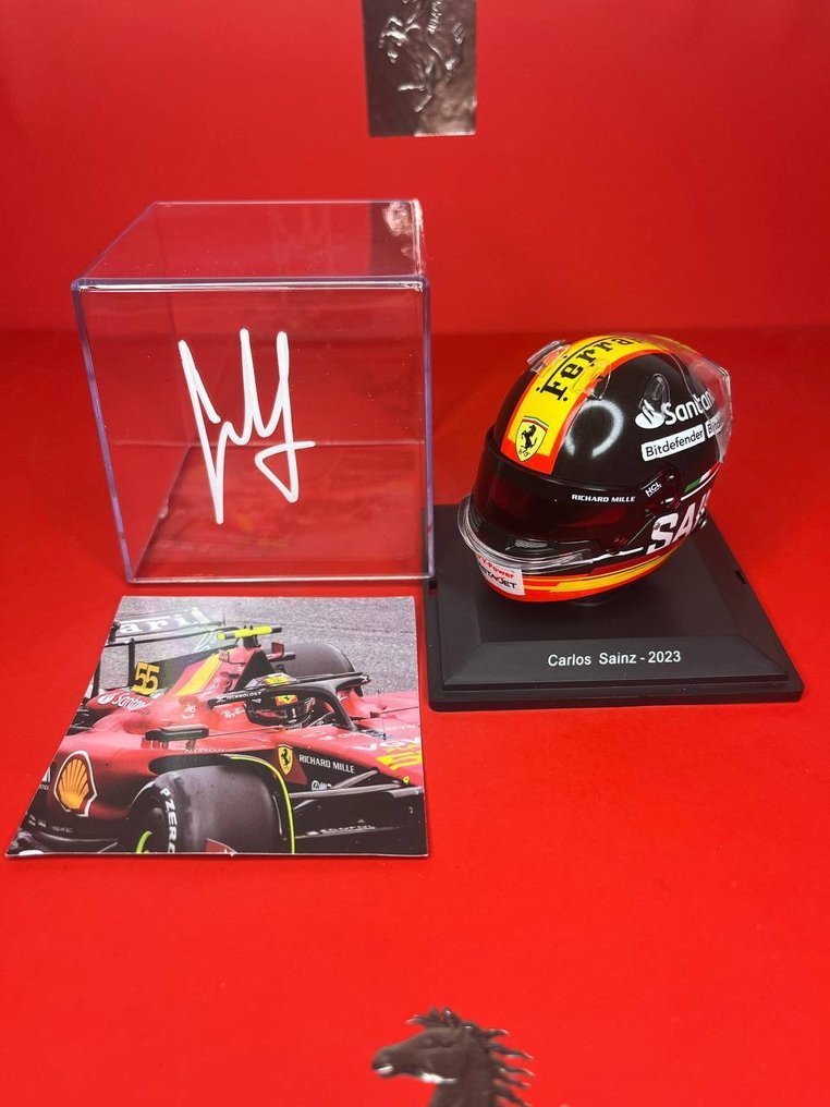 Ferrari - Italian GP - Monza 2023 - Rare Limited Edition - Carlos Sainz - Scale 1/5 Helmet #1.0