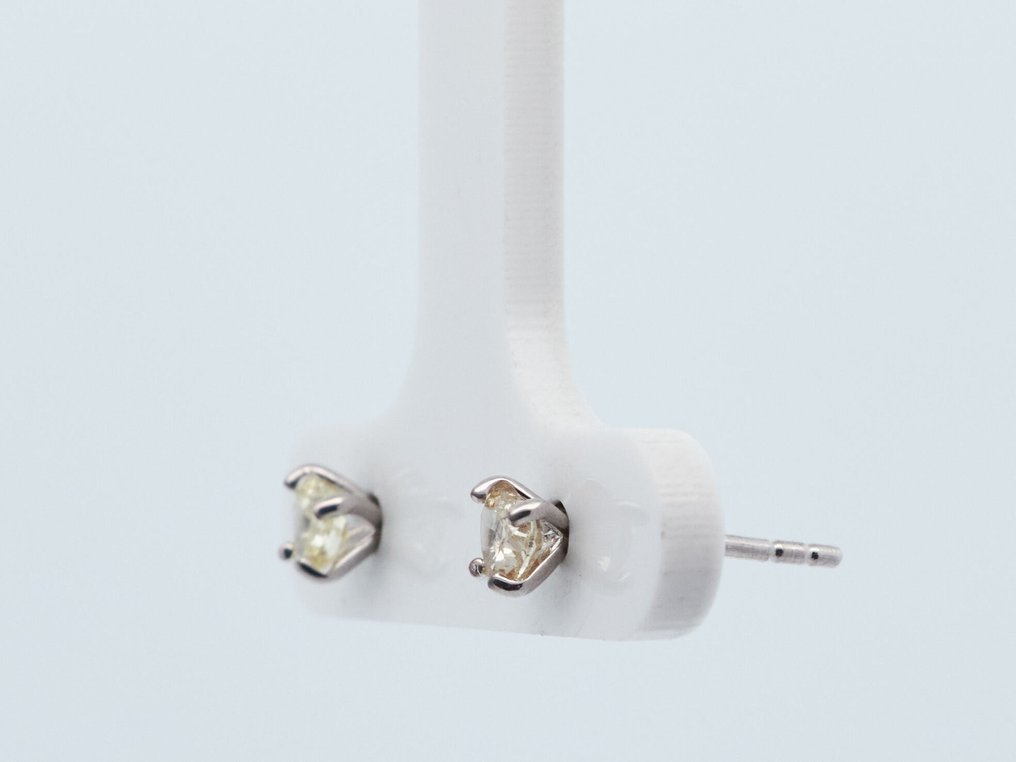 沒有保留價 - 耳環 - 14 克拉 白金 -  0.45ct. tw. 鉆石 (天然彩色) #4.3