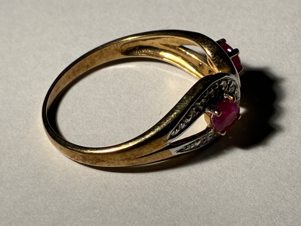 Ring - 9 kt. Rose gold -  0.55ct. tw. Ruby - Diamond - Cat Eyes Ring #4.3