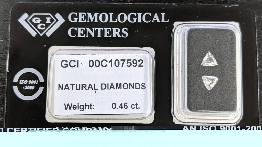Nincs minimálár - 2 pcs Gyémánt  (Természetes)  - 0.46 ct - Háromszög - G, H - VS2 - Izraeli Gemmológiai Központ (G.C.I.) #2.1