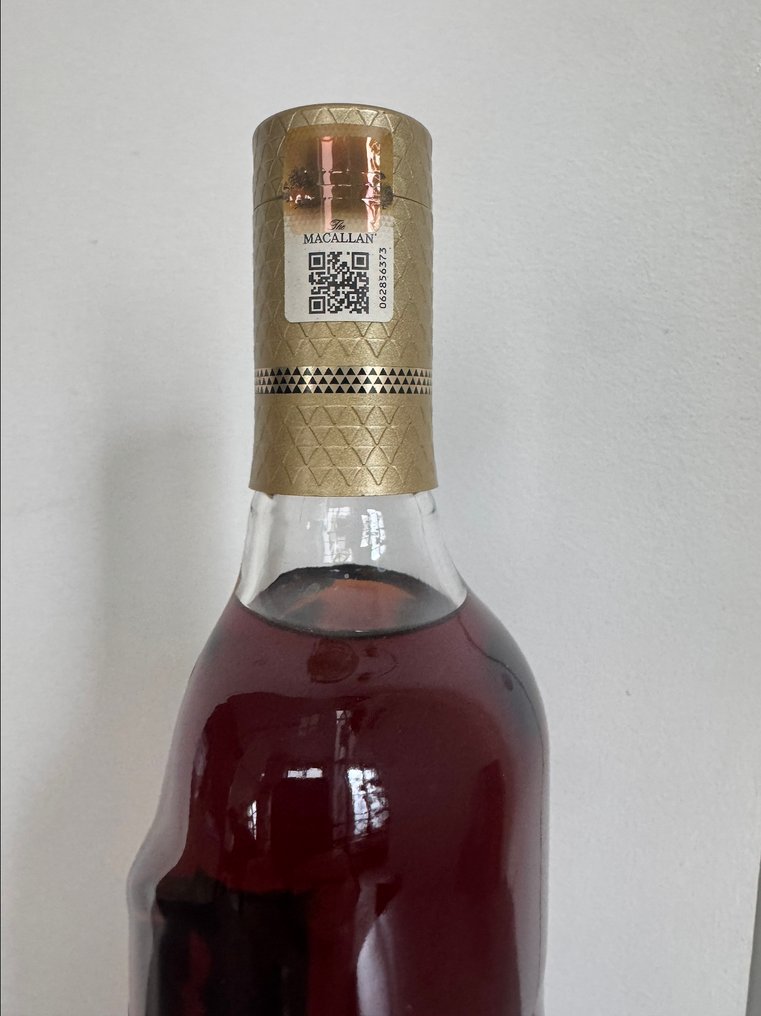 Macallan 18 years old Sherry Oak Cask 2022 Release  - 700ml #3.2