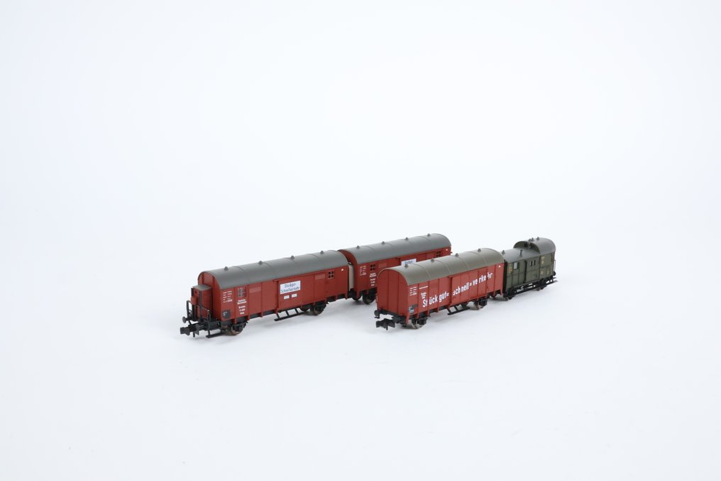 Fleischmann N - 8305,8306 - Zestaw modeli wagonu towarowego (2) - Wózki towarowe Schnellverkehr - DRG #2.1