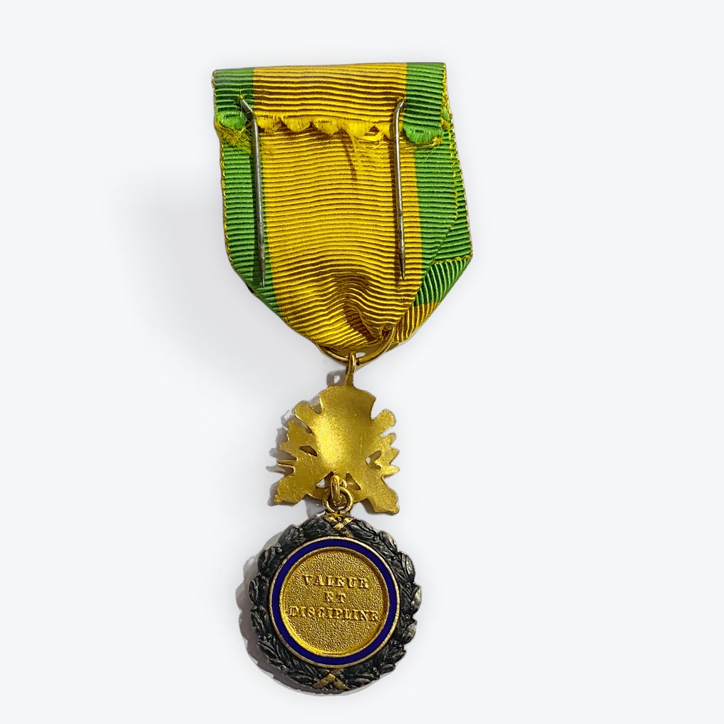 法国 - 军事勋章 - 带环形吊坠的军事奖章变体及其徽章 #3.2