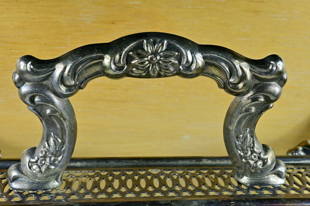 Oneida - Tálca - Ezüstözött #2.1