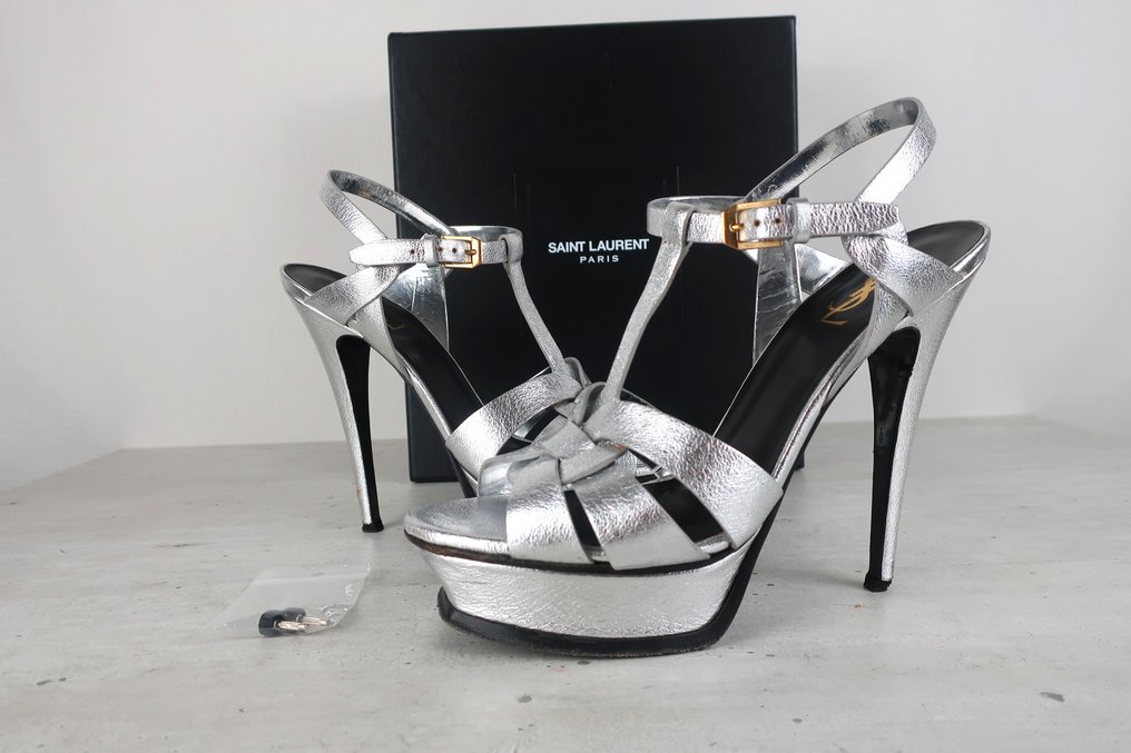 Yves Saint Laurent - Tribute high heel - Pumps - Størelse: EU 39.5 #1.0