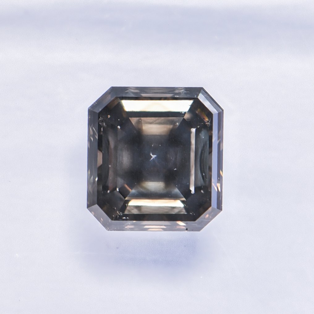 No reserve price - 1 pcs Diamond  (Natural coloured)  - 1.04 ct - Emerald - Fancy dark Greenish Grey - SI2 - International Gemological Institute (IGI) - VG VG #3.2